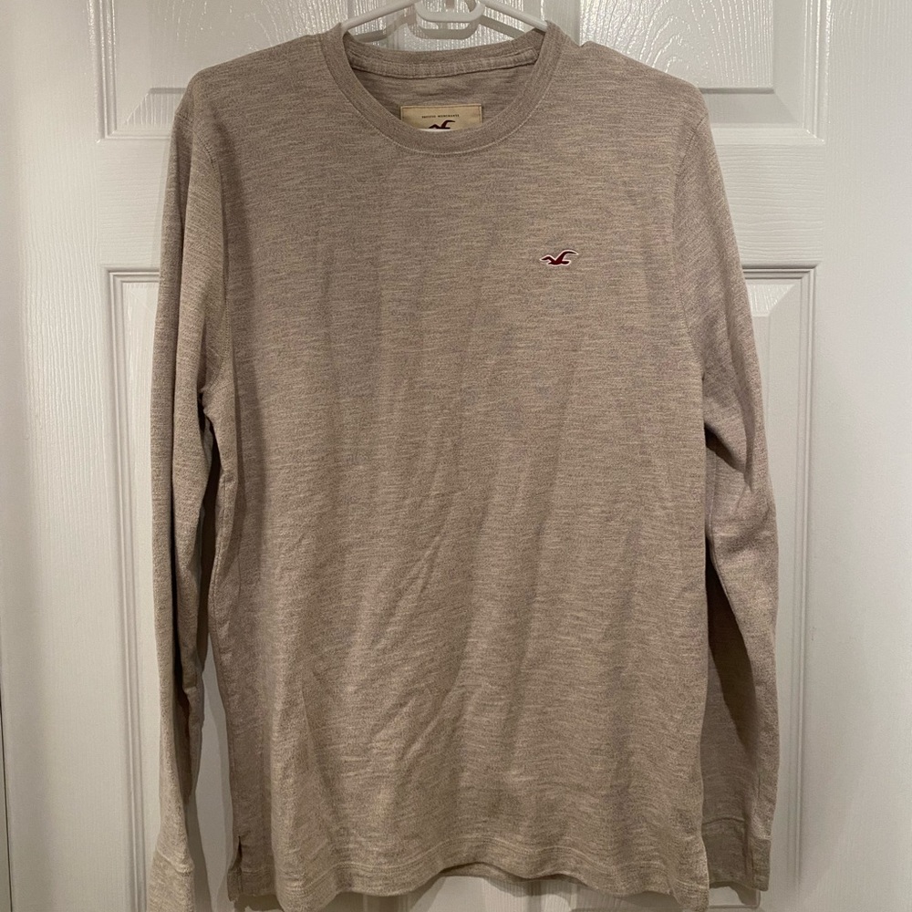 Hollister Men’s Tan Long Sleeve Top